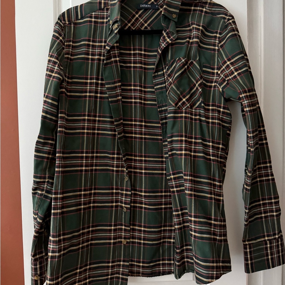 Men's Green Plaid Button-Up Shirt